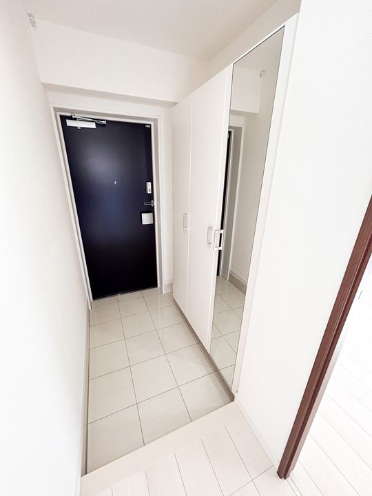 LIBTH原水の玄関