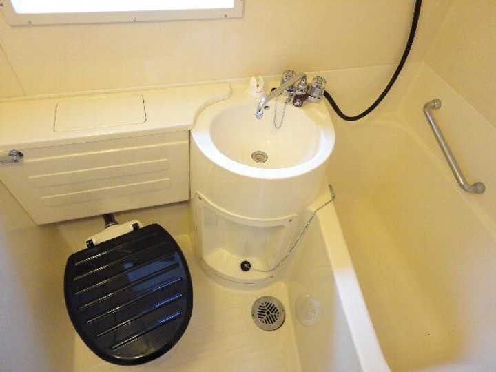 ピュアガーデン桂の内装