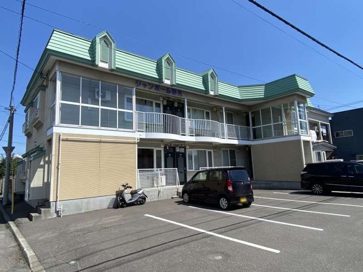 旭川市東光5条6丁目2LDKアパートの外観