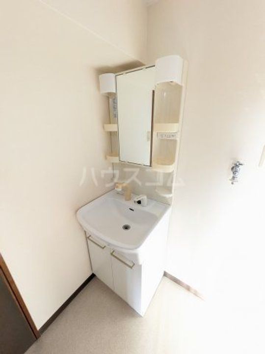 清水第三マンションの内装
