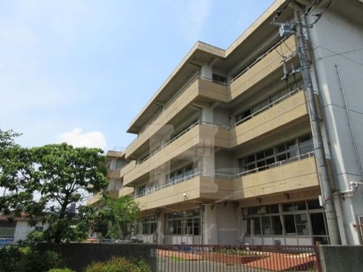 埼玉県蕨市中央6(一戸建)の賃貸物件の周辺