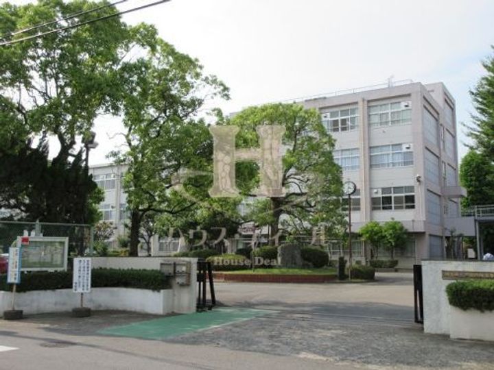 埼玉県蕨市中央6(一戸建)の賃貸物件の周辺