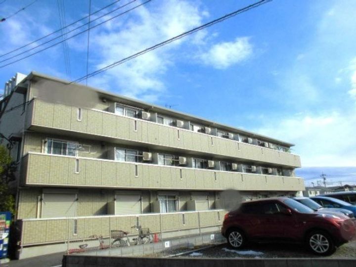 埼玉県三郷市中央1(アパート)の賃貸物件の外観