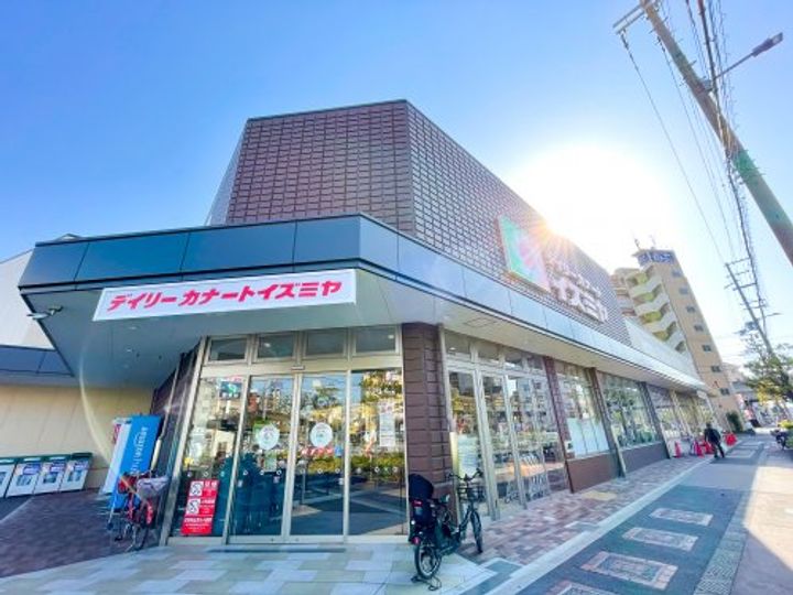 メゾン・ドゥ・アルシオンの周辺