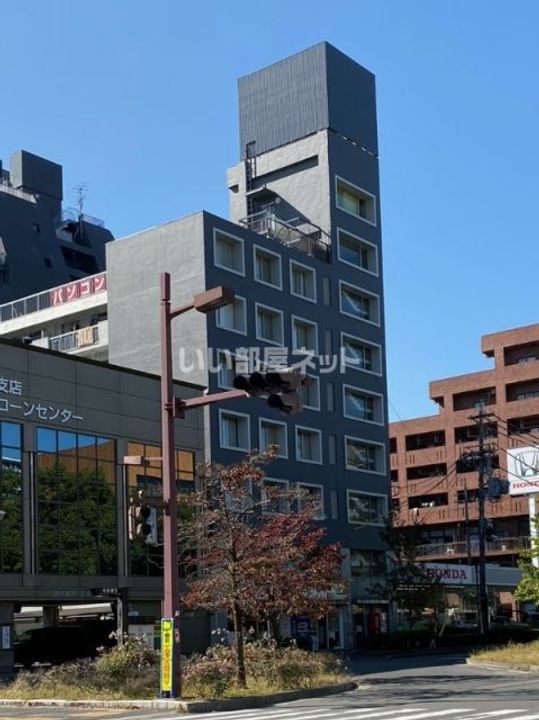 メゾン三幸の外観