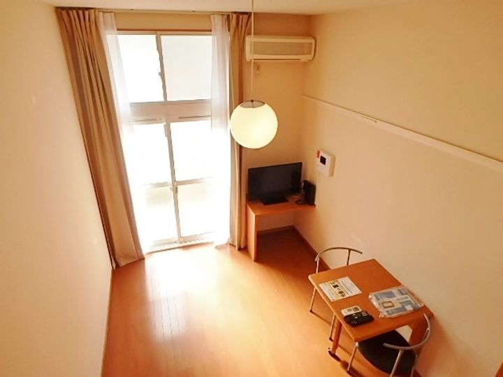 東京都町田市金森3(アパート)の賃貸物件の居間