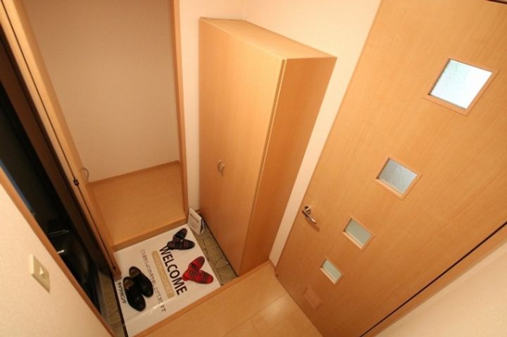 アネックスMITO IIIの玄関