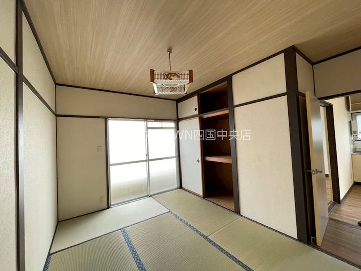ヴィラ岡田の内装