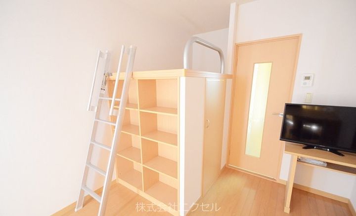 東京都武蔵村山市大南3(マンション)の賃貸物件の居間