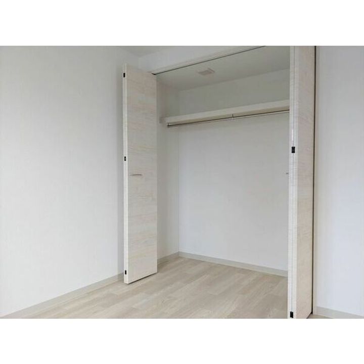 サクラブール栄通の内装