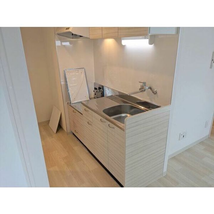 サクラブール栄通のキッチン