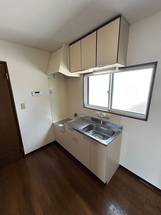 サンファースト曙 301のキッチン