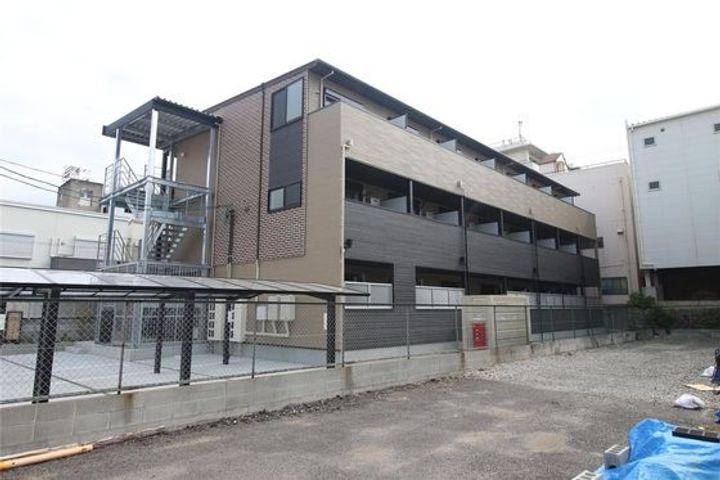 Monolith Banchoの外観