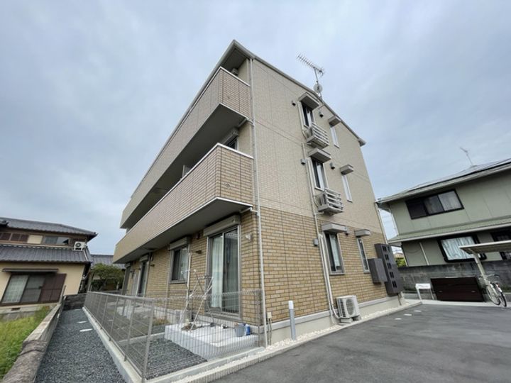 岡山県倉敷市浜町2(アパート)の賃貸物件の外観