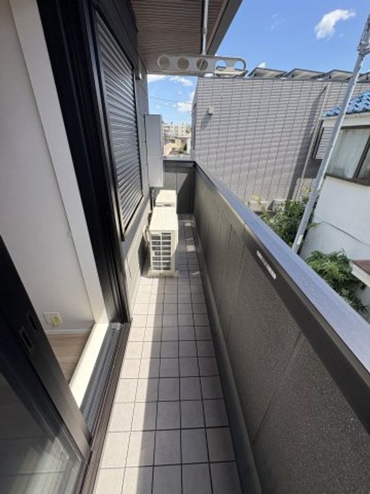 Brodiaの内装