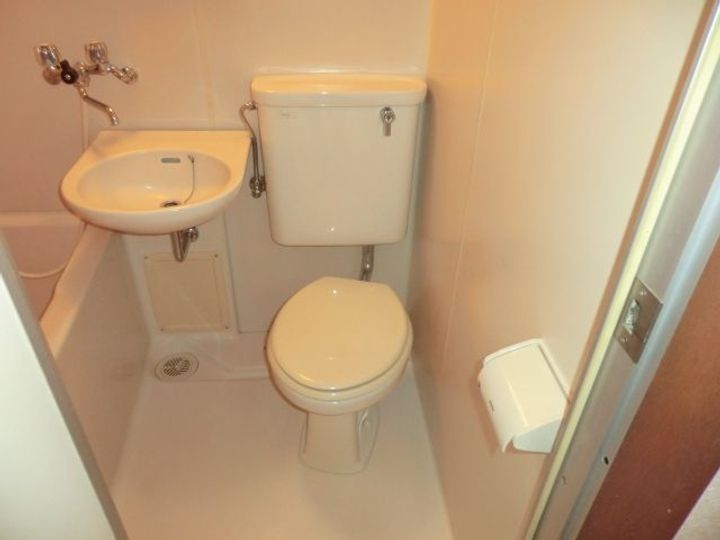 峰岸ビルの内装