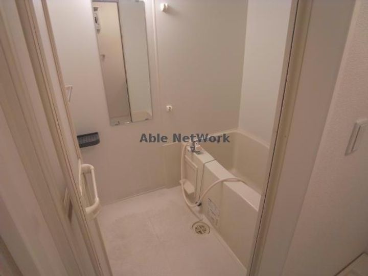 岐阜県岐阜市西鶉4(アパート)の賃貸物件の風呂