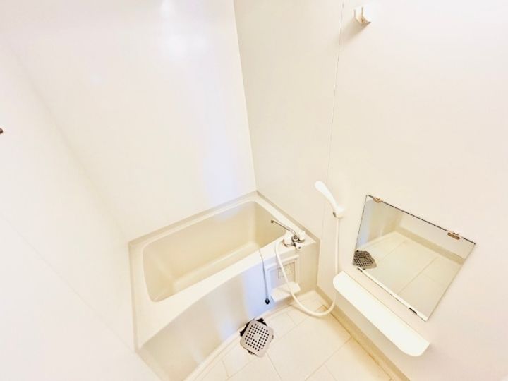 ラウンドヒルB棟の風呂