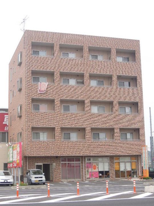 青江ビルの外観