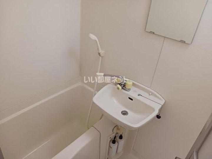 滋賀県彦根市竹ケ鼻町(マンション)の賃貸物件の風呂