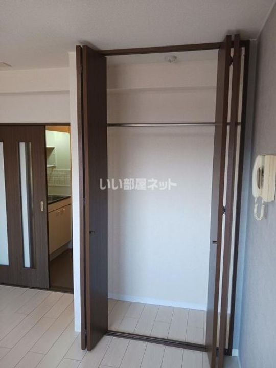 滋賀県彦根市竹ケ鼻町(マンション)の賃貸物件の内装