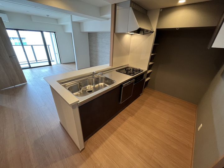 福岡県福岡市博多区住吉4(マンション)の賃貸物件のキッチン