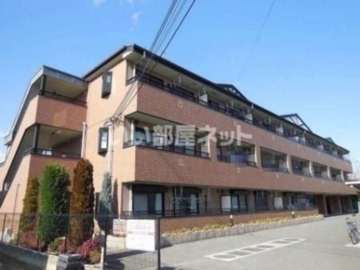 大阪府羽曳野市樫山(マンション)の賃貸物件の外観