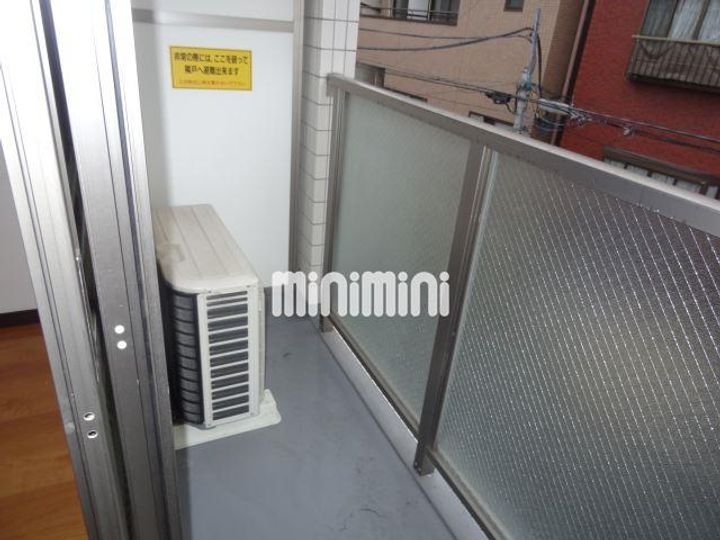 カルフール南砂の内装