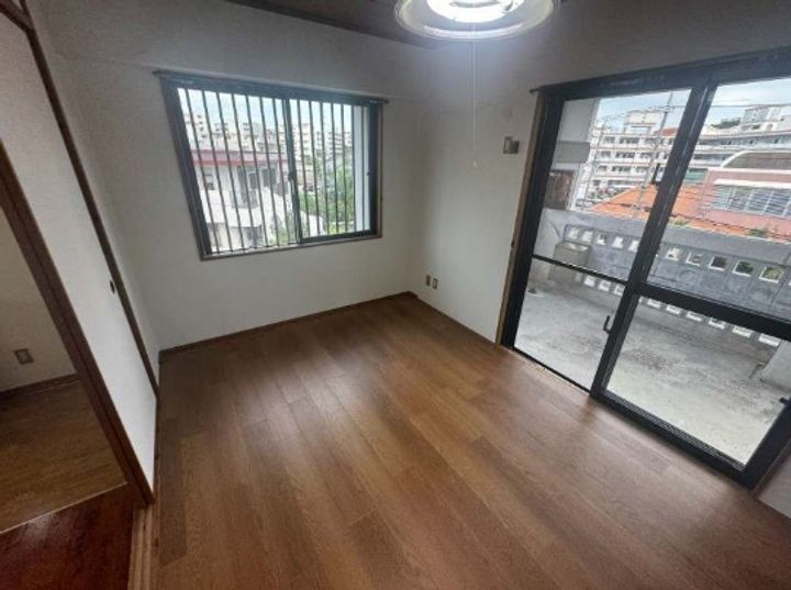 徳マンション(K)の居間