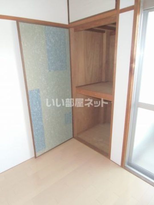 ハイツ タニグチの内装