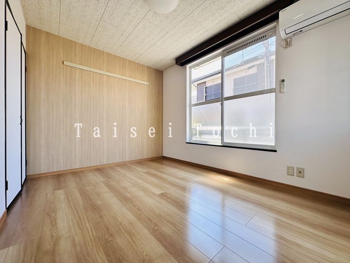 シャンシャインAの居間