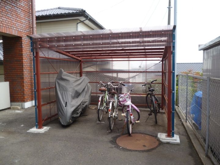 エスペランス大みかの周辺