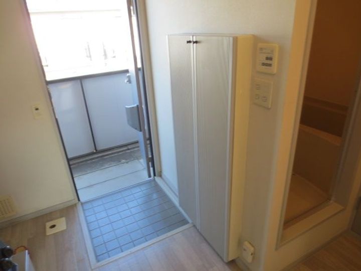 ボヌールAの玄関