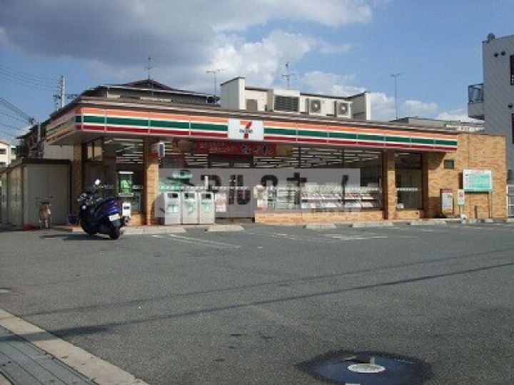 玉手山ハイツ1号館の周辺