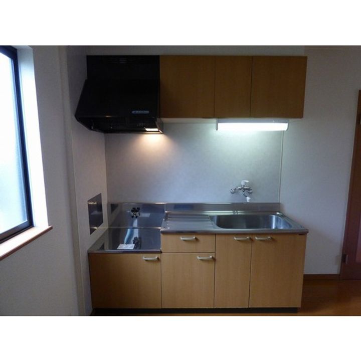 ラ・ルミエルBのキッチン