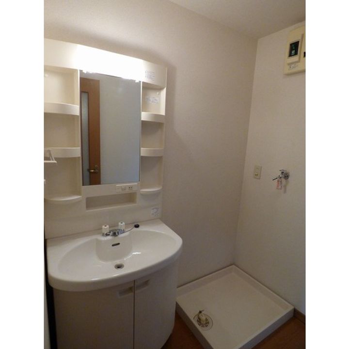 ラ・ルミエルBの内装