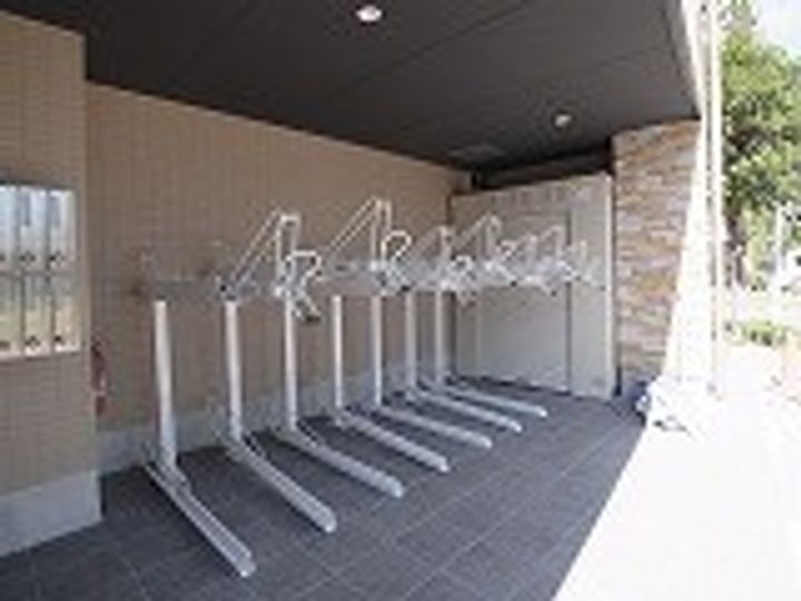 トレド新宿の地図