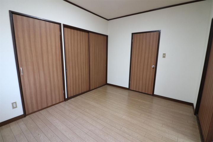 コーポマルイIIの居間