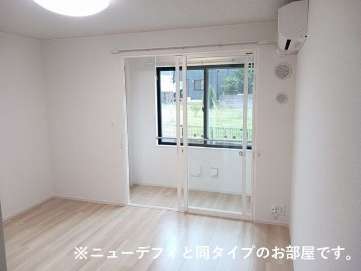 滋賀県甲賀市水口町名坂(アパート)の賃貸物件の居間