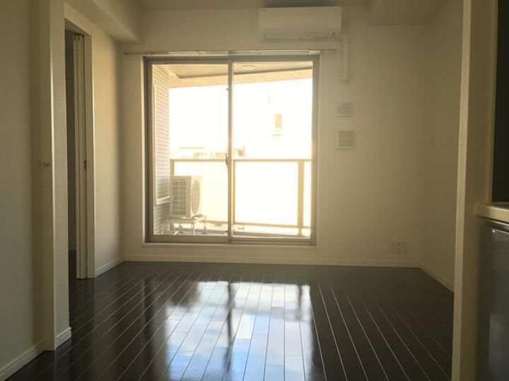 埼玉県川口市幸町2(マンション)の賃貸物件の居間