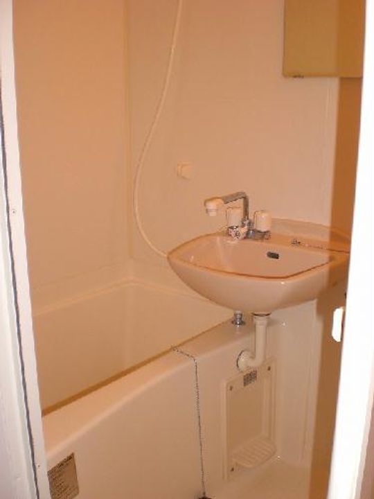 レオパレスディヤハイム 萩の風呂