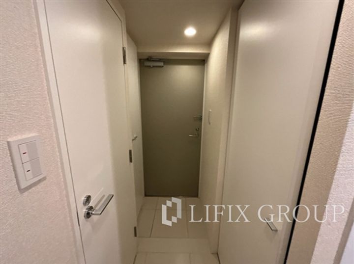 東京都品川区西五反田8(マンション)の賃貸物件の玄関