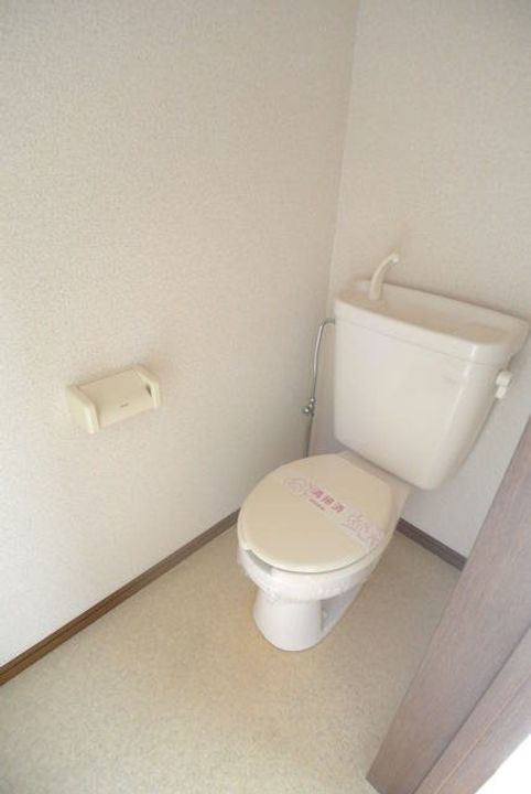 メゾンナカゴミの内装