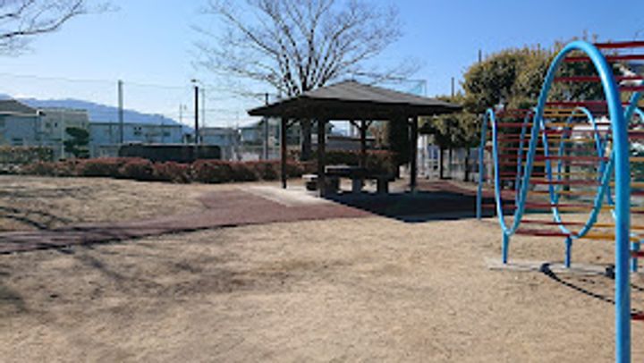 メゾンナカゴミの周辺