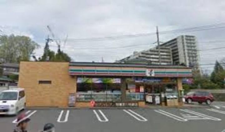 レオパレスアルブルー(18060)の周辺