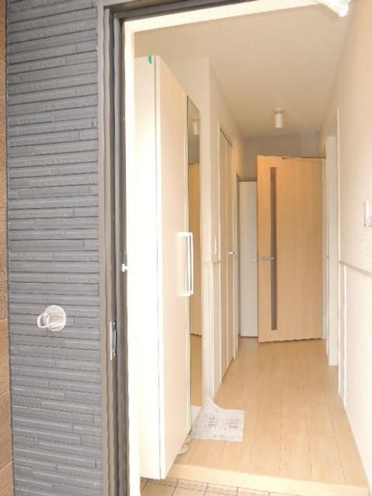 パーチェIIの玄関