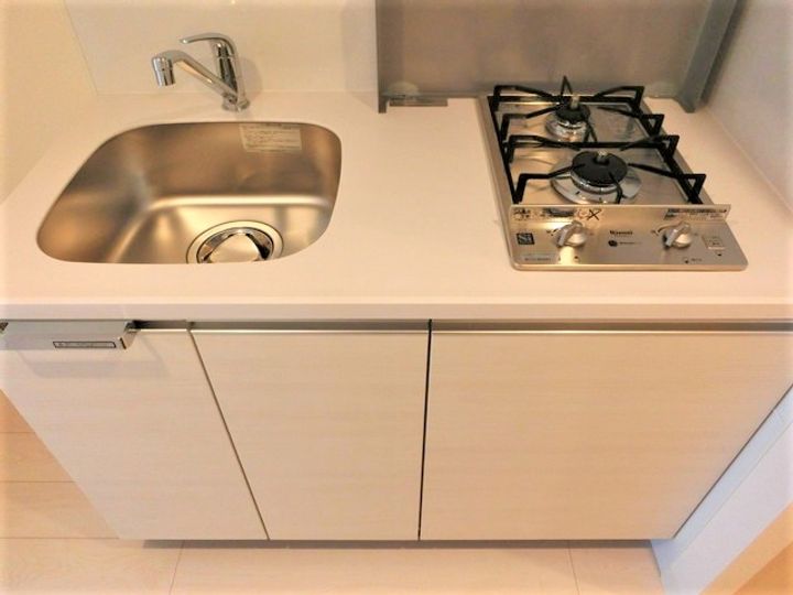 アドバンス大阪城北ルミウスのキッチン