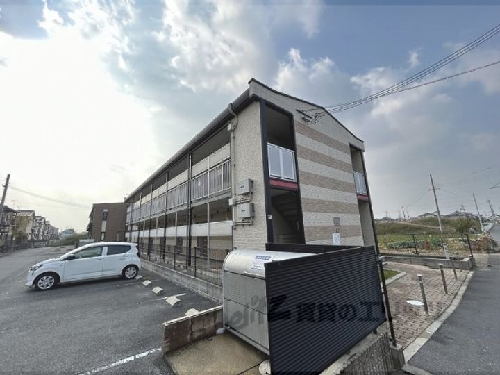 レオパレス城ノ内の外観