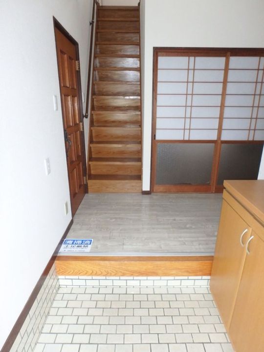 三重県松阪市嬉野津屋城町(一戸建)の賃貸物件の玄関