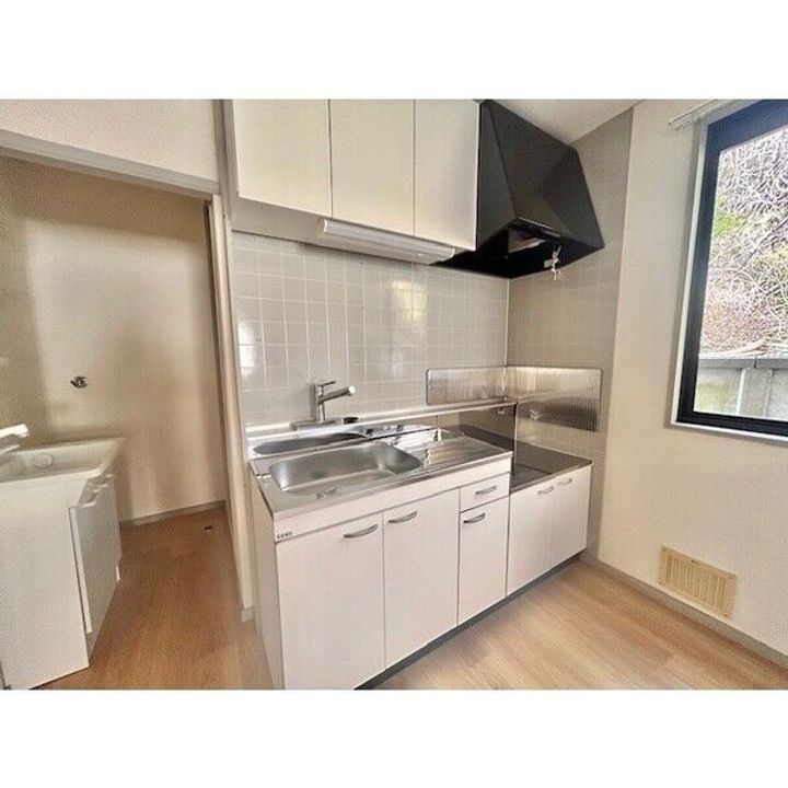 栃木県佐野市犬伏上町(アパート)の賃貸物件のキッチン